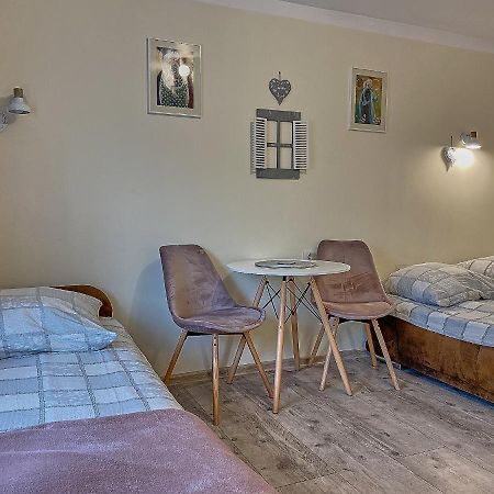 Ferienwohnung Dom Pod Wedrownym Aniolem Schreiberhau Exterior foto