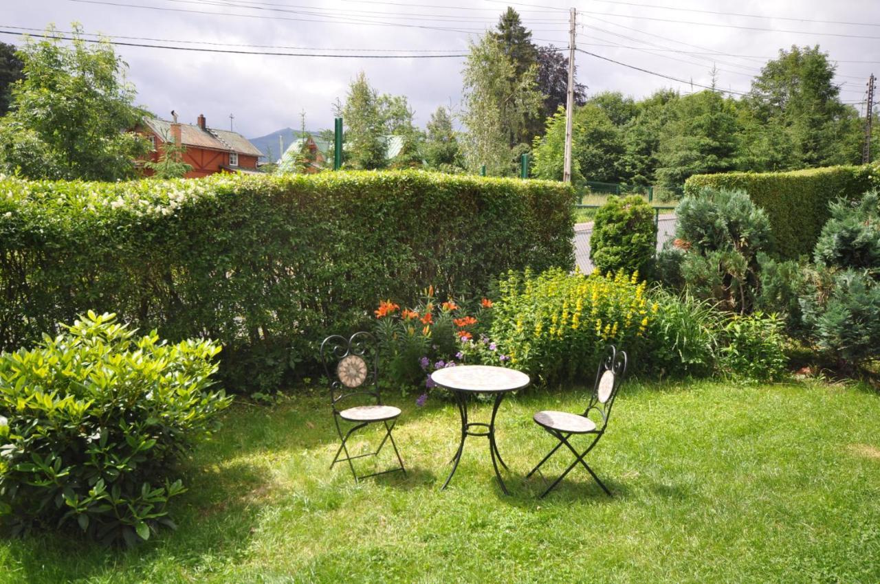 Ferienwohnung Dom Pod Wedrownym Aniolem Schreiberhau Exterior foto